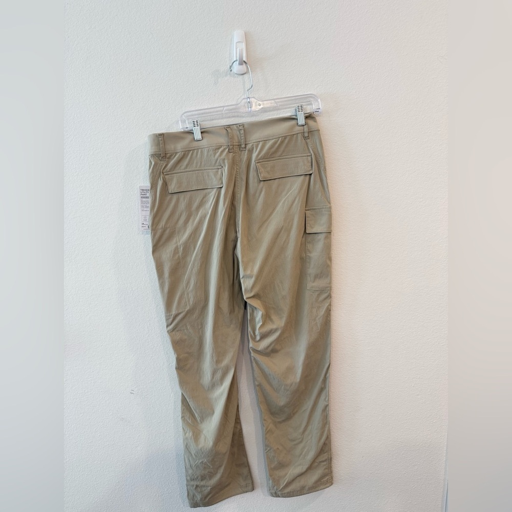 NWT Athleta Trekkie Utility Cargo Beige Pants - Picture 4 of 5